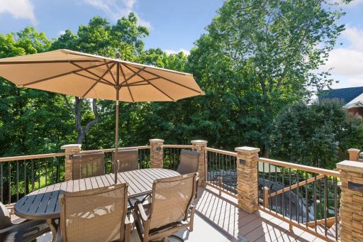 18803 Bearpath Trail, Eden Prairie, MN 55347