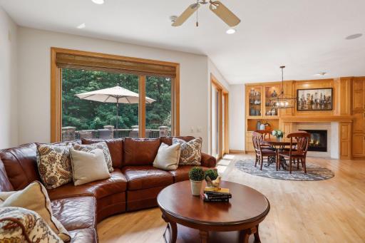 18803 Bearpath Trail, Eden Prairie, MN 55347