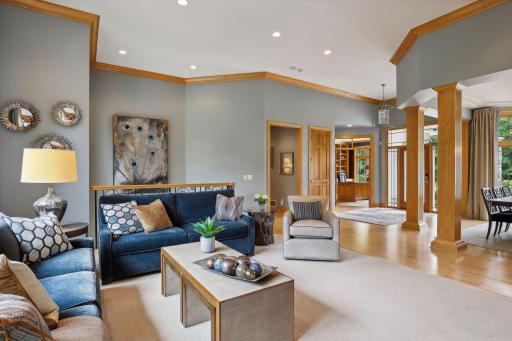 18803 Bearpath Trail, Eden Prairie, MN 55347