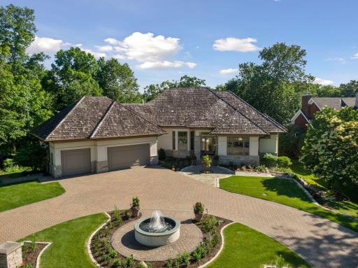 18803 Bearpath Trail, Eden Prairie, MN 55347