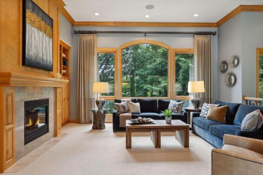 18803 Bearpath Trail, Eden Prairie, MN 55347