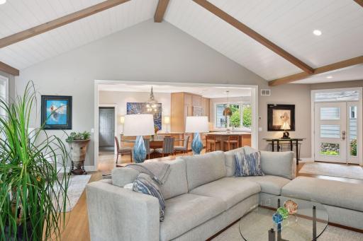 3028 Pelican Point Circle, Mound, MN 55364