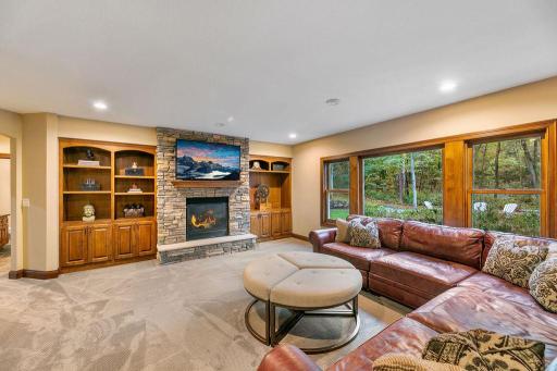 8973 Whisper Creek Trail, Rockford, MN 55373
