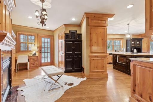 6412 Stauder Circle, Minneapolis, MN 55436