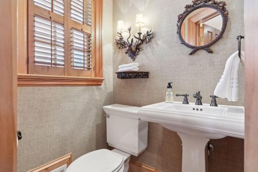 6412 Stauder Circle, Minneapolis, MN 55436