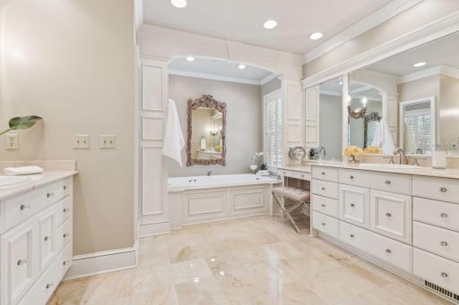 6412 Stauder Circle, Minneapolis, MN 55436