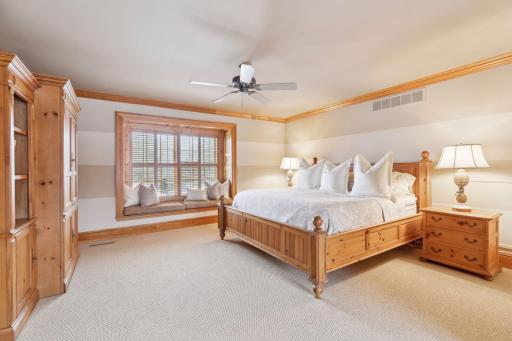 6412 Stauder Circle, Minneapolis, MN 55436