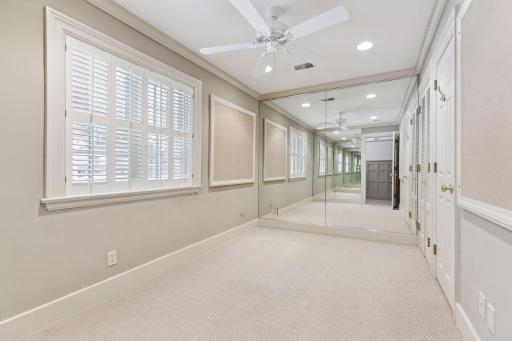 6412 Stauder Circle, Minneapolis, MN 55436