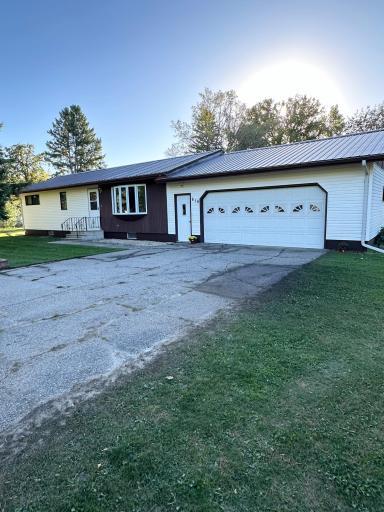 614 NE Mclean Avenue NE, Red Lake Falls, MN 56750