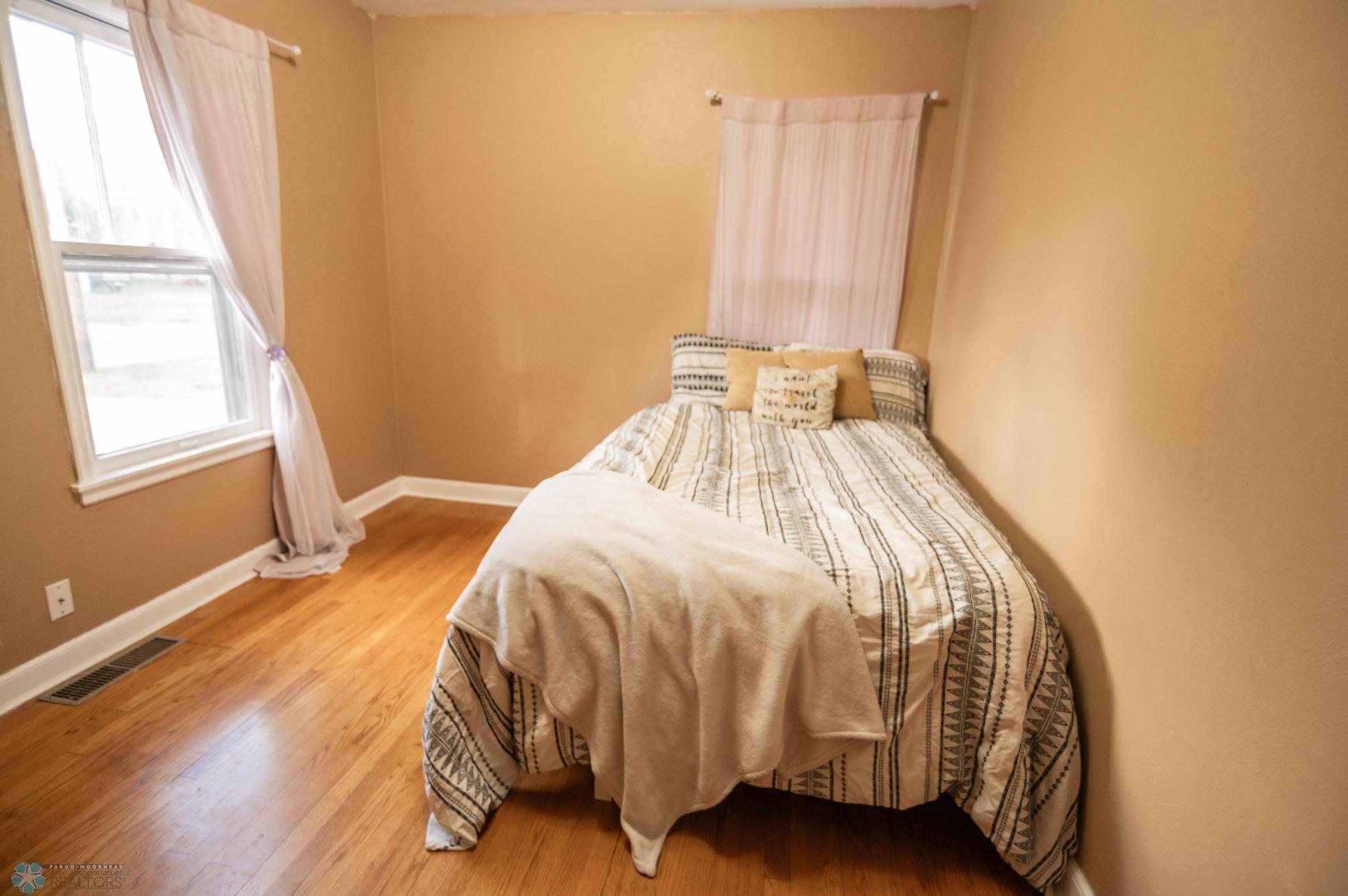 MoorheadHouse-60.jpg