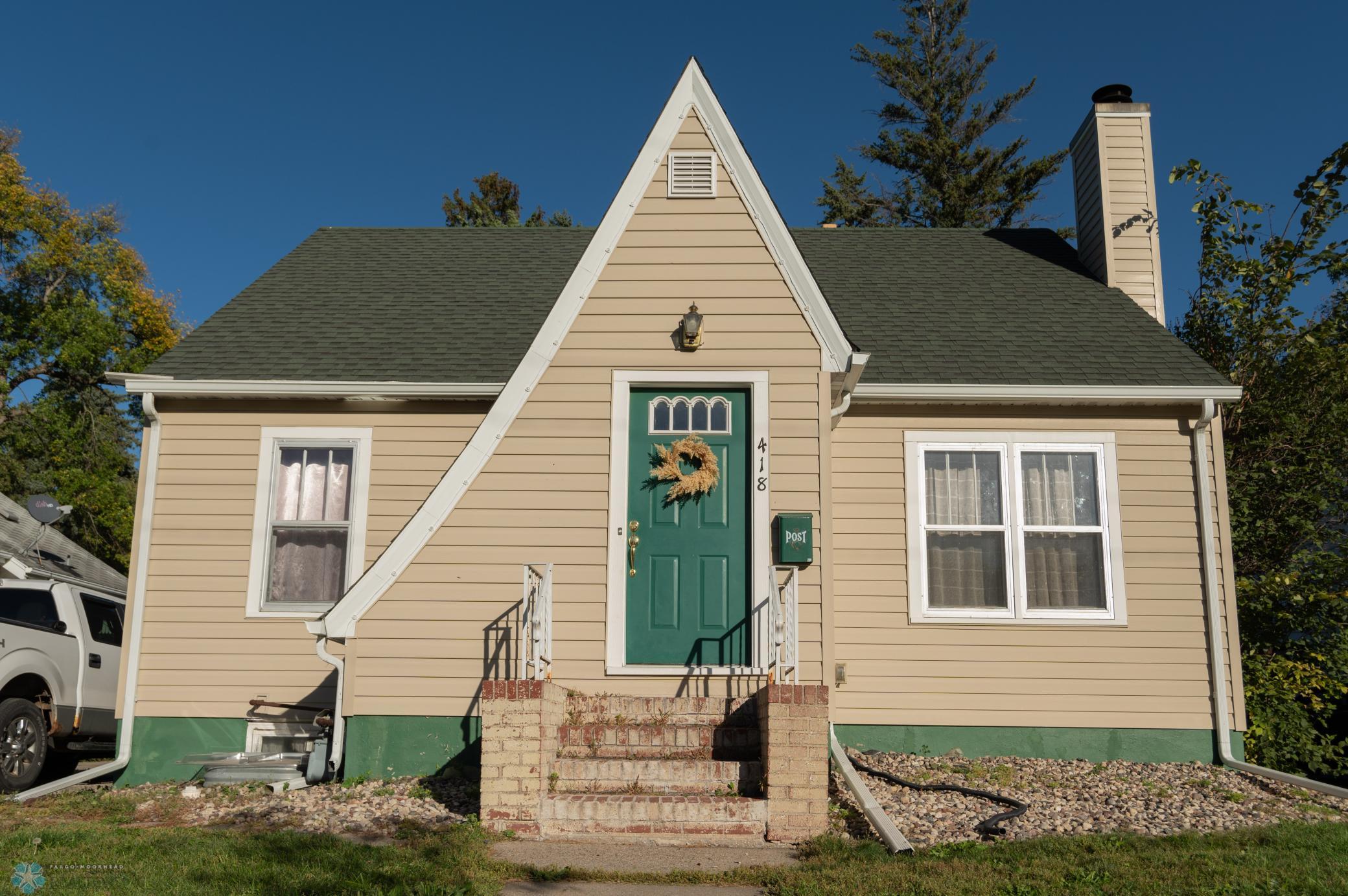 MoorheadHouse-09.jpg