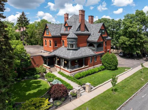 325 Dayton Avenue, Saint Paul, MN 55102