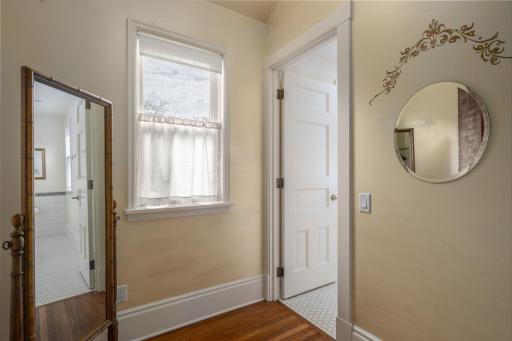 325 Dayton Avenue, Saint Paul, MN 55102