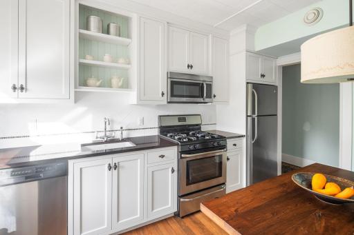 325 Dayton Avenue, Saint Paul, MN 55102