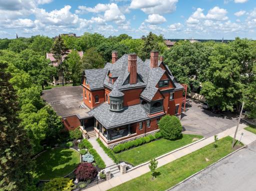 325 Dayton Avenue, Saint Paul, MN 55102