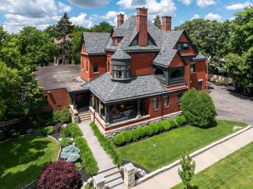 325 Dayton Avenue, Saint Paul, MN 55102