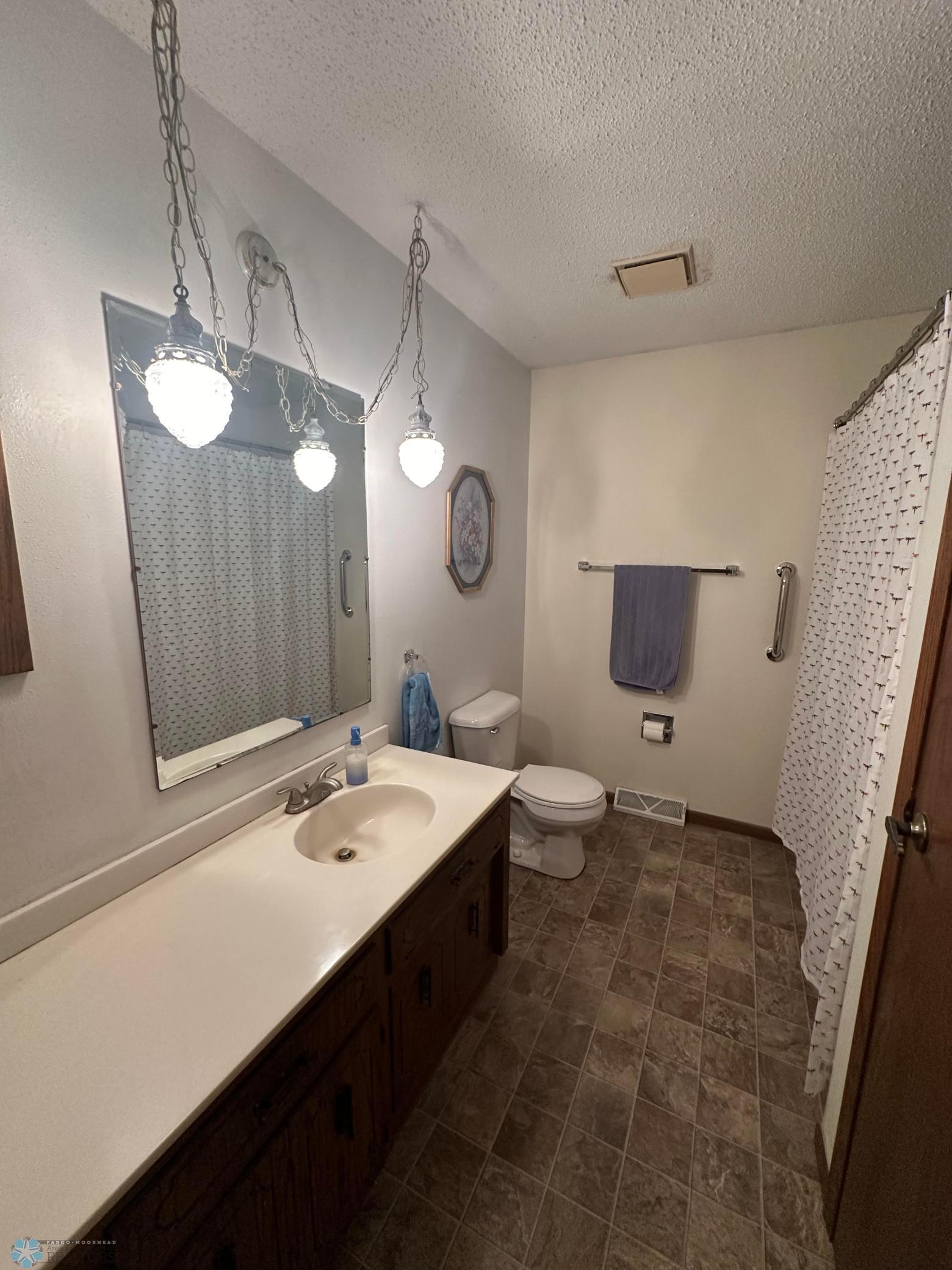Upper Bathroom
