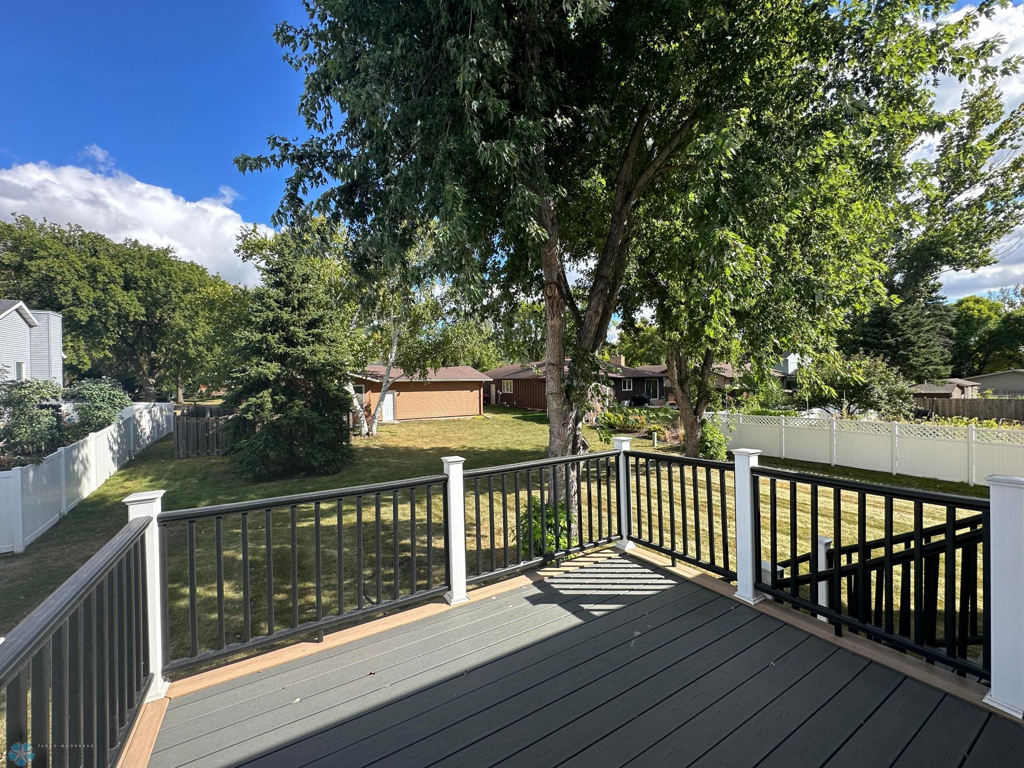 Deck to Backyard