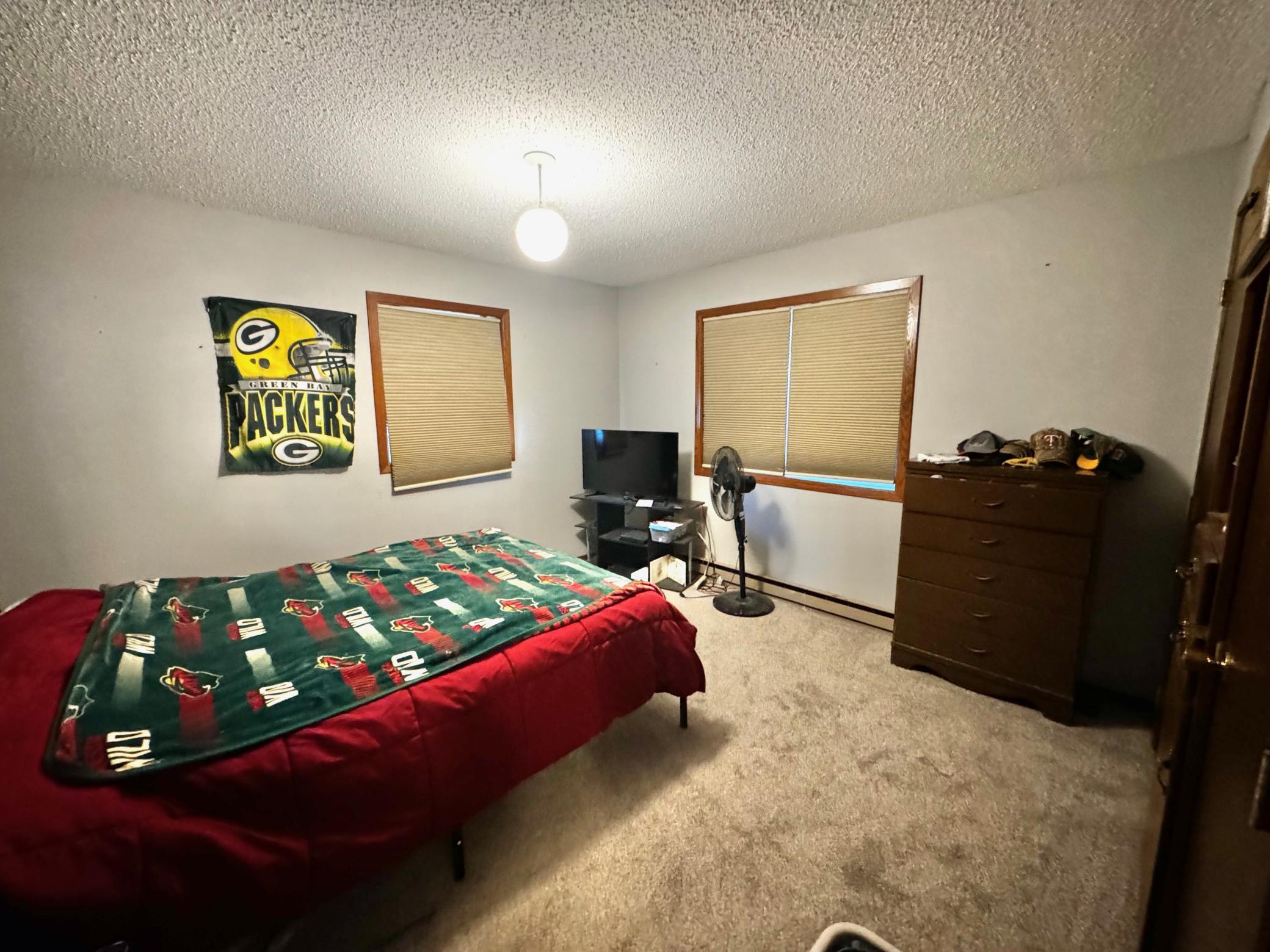 Primary bedroom has large closet