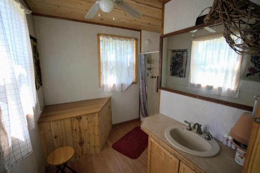 3897 Highway 23, Wrenshall, MN 55797
