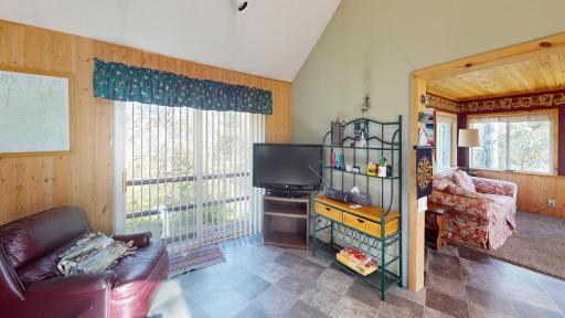 3897 Highway 23, Wrenshall, MN 55797