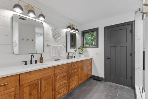 7200 Kings Road, Excelsior, MN 55331
