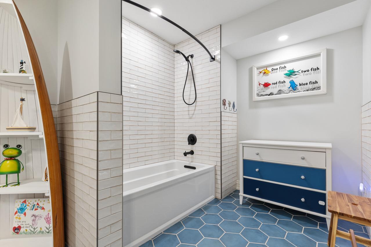 Main Floor Bathroom Ensuite