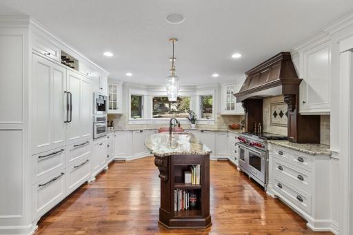 7200 Kings Road, Excelsior, MN 55331