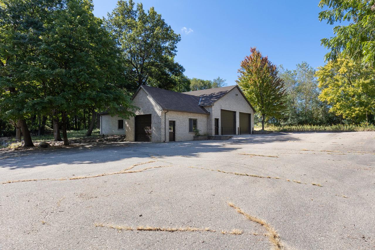 Garage/Shop includes a 1/2 bath