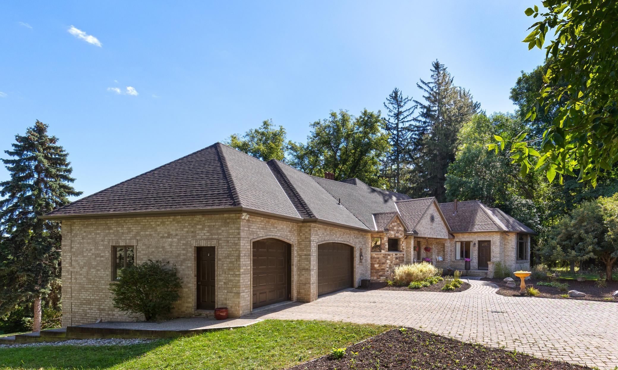 Large 3-Car Attached Garage