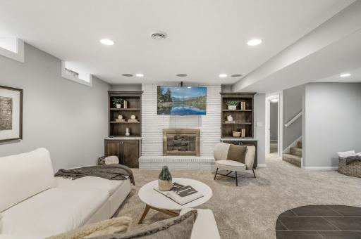 1744 Mississippi River Boulevard S, Saint Paul, MN 55116