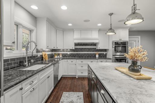 1744 Mississippi River Boulevard S, Saint Paul, MN 55116
