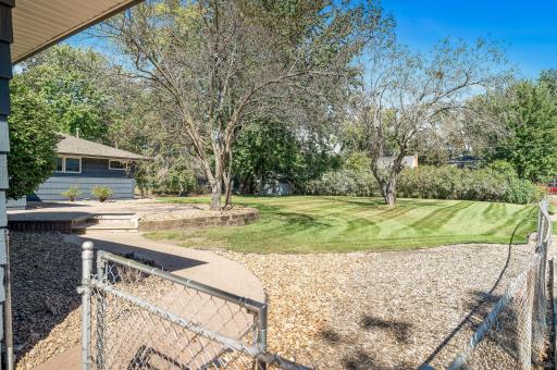 1744 Mississippi River Boulevard S, Saint Paul, MN 55116