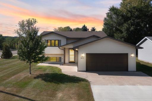 Photo for 1471 Oakdale Avenue, Saint Paul, MN 55118 - listing #6608459 1471 Oakdale Avenue, Saint Paul, MN 55118