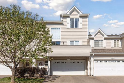 Photo for 17602 Haralson Drive, Eden Prairie, MN 55347 - listing #6608567 17602 Haralson Drive, Eden Prairie, MN 55347