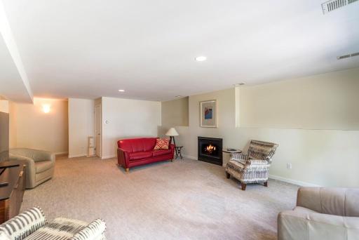 8752 Interlachen Road, Nisswa, MN 56468