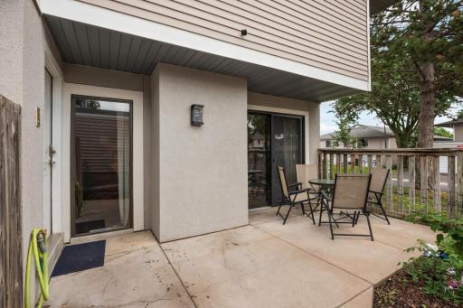 1253 Wagon Wheel Road, Hopkins, MN 55343