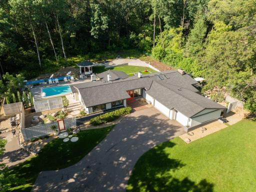 5401 Northwood Ridge, Minneapolis, MN 55437