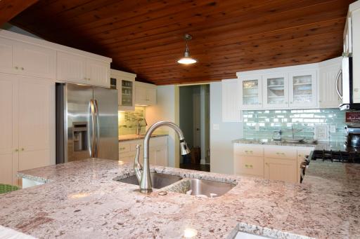 4330 Manitou Road, Excelsior, MN 55331