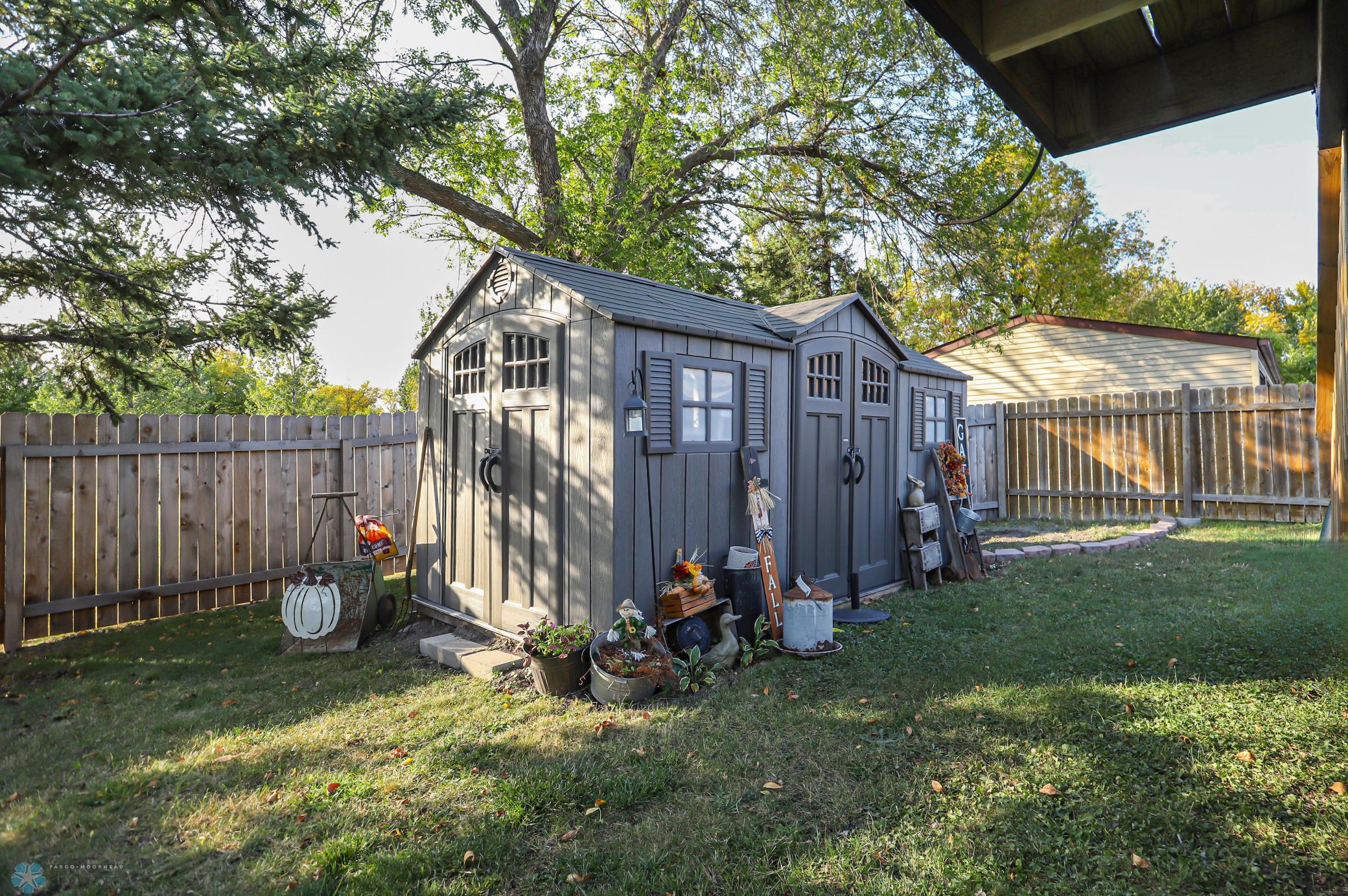 Storage shed