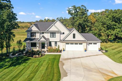 5153 8th Street SW, Rochester, MN 55902
