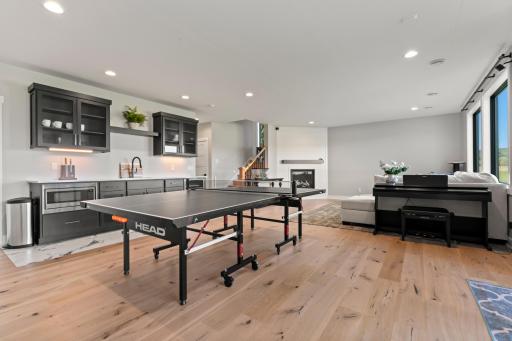 5153 8th Street SW, Rochester, MN 55902