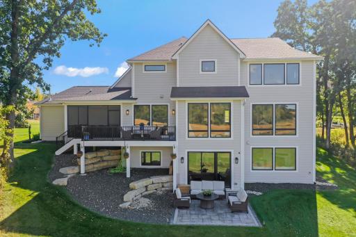5153 8th Street SW, Rochester, MN 55902