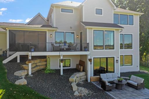 5153 8th Street SW, Rochester, MN 55902