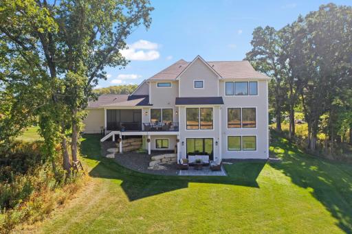 5153 8th Street SW, Rochester, MN 55902