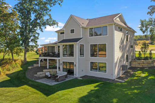 5153 8th Street SW, Rochester, MN 55902