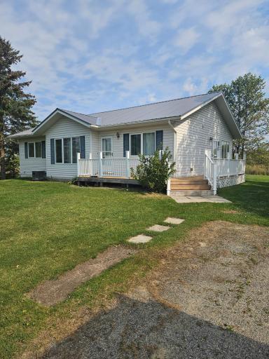 Photo for 130 Lakeview Drive, Warroad, MN 56763 - Listing #6609487 130 Lakeview Drive, Warroad, MN 56763