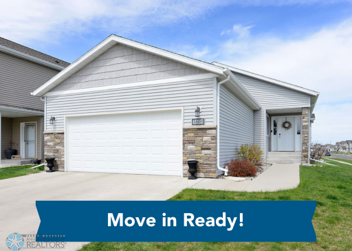 5805 58th Avenue S, Fargo, ND 58104