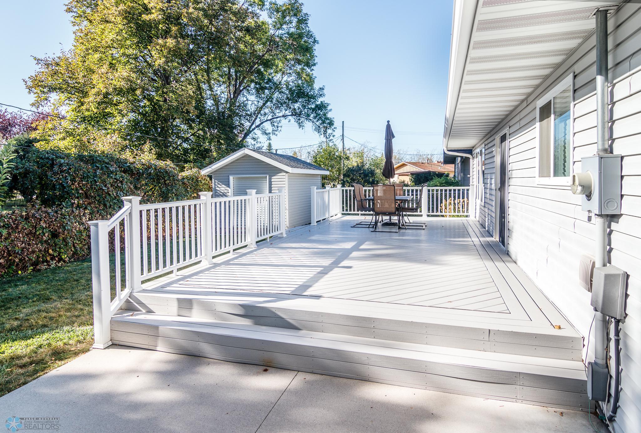 Great entertaining deck