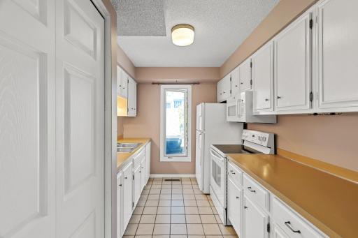 7619 Harold Avenue, Minneapolis, MN 55427